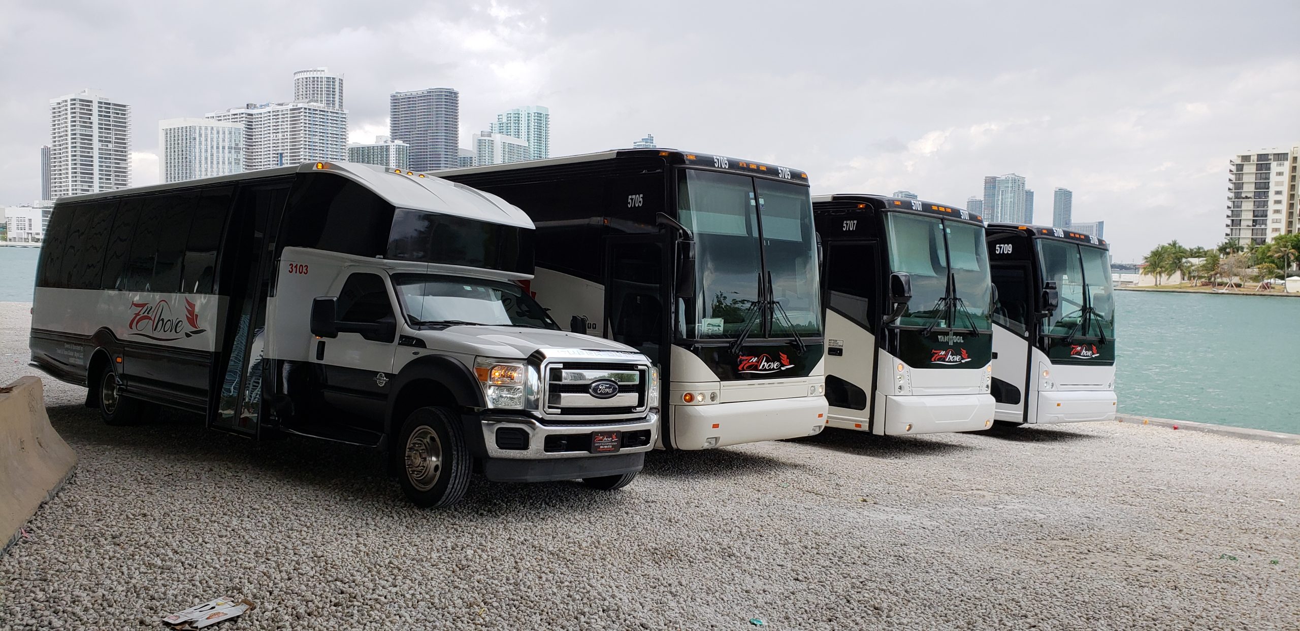 Charter Bus Transportation Service in Coral Gables | 7nAbove